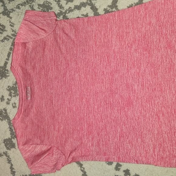 Under Armour dri-fit shirt! Womens Medium!! Pink and white color! - Picture 3 of 3